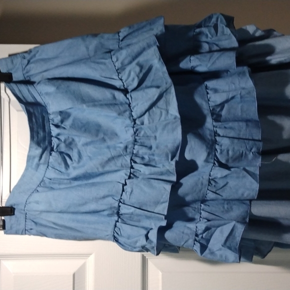 High low blue skirt size 2X by Forever 21. - Picture 3 of 3